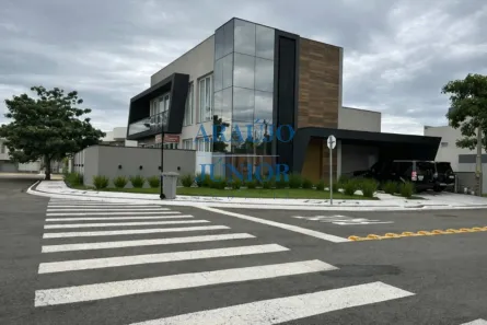 Casa de Condomínio com 3 Quartos à venda, 536m² no Chácara Letônia, Americana