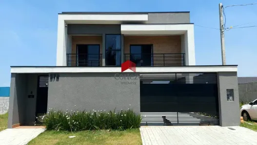 Sobrado com 4 Quartos à venda, 180m² no Cruzeiro, São José dos Pinhais