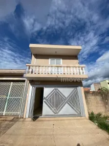 Sobrado com 3 Quartos à venda, 160m² no Parque Sisi, São Carlos