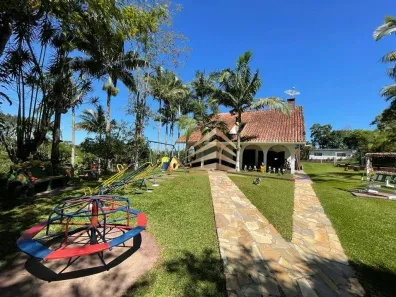 Fazenda/Sítio com 4 Quartos à venda, 500m² no Jardim das Cerejeiras, Arujá