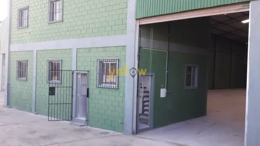 Galpão/Depósito/Armazém para alugar, 750m² no Veraneio Maracanã, Itaquaquecetuba