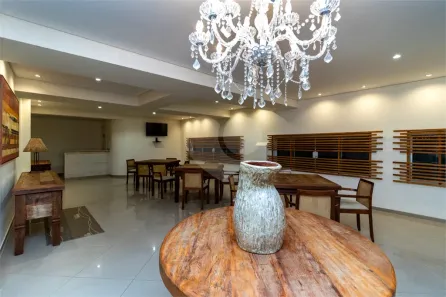 Casa com 3 Quartos à venda, 470m² no Vila Monumento, São Paulo