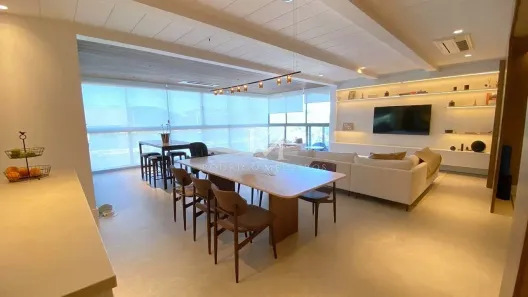 Apartamento com 3 Quartos à venda, 235m² no Jurerê Internacional, Florianópolis