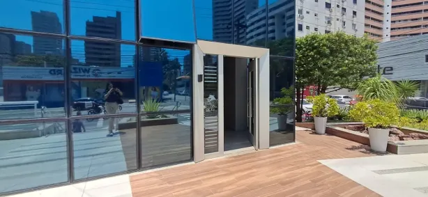 Sala Comercial com 3 Quartos para alugar, 74m² no Meireles, Fortaleza