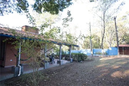 Fazenda/Sítio com 3 Quartos à venda, 115m² no Jardim Estância Brasil, Atibaia