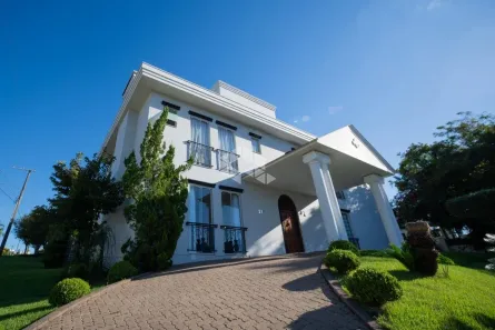 Casa de Condomínio com 4 Quartos à venda, 299m² no Country, Santa Cruz do Sul