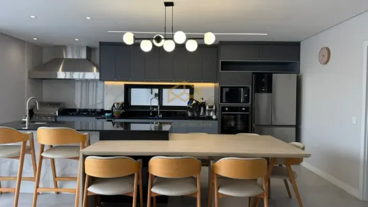 Sobrado com 3 Quartos à venda, 278m² no Swiss Park, Campinas