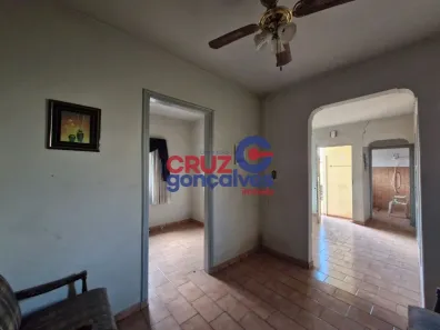 Casa com 3 Quartos à venda, 166m² no Zona Central, Rio Claro