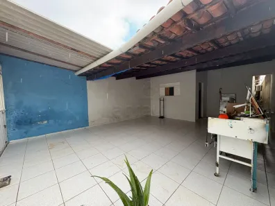 Casa com 2 Quartos à venda, 77m² no Planalto, Natal