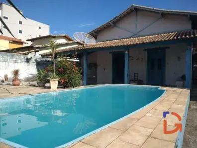 Casa com 5 Quartos à venda, 230m² no Extensão do Bosque, Rio das Ostras