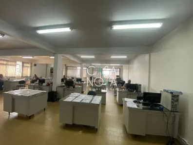 Sala Comercial à venda, 251m² no Centro, São Vicente