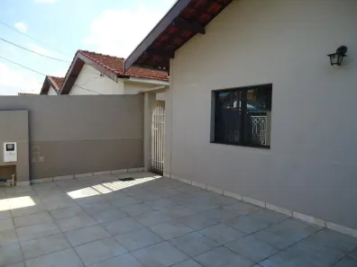 Casa com 3 Quartos à venda, 176m² no Jardim São Vito, Americana