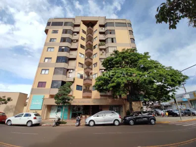 Apartamento com 2 Quartos para alugar, 72m² no Centro, Toledo