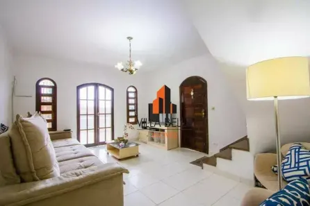 Sobrado com 3 Quartos à venda, 278m² no Vila Valparaíso, Santo André