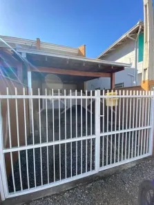 Casa com 2 Quartos para alugar, 64m² no Paranaguamirim, Joinville