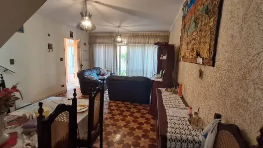 Sobrado com 2 Quartos à venda, 178m² no Parada Inglesa, São Paulo