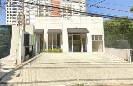 Ponto Comercial com 3 Quartos à venda, 750m² no Cambuí, Campinas
