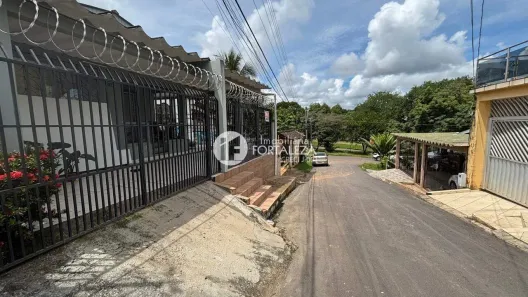 Casa com 3 Quartos à venda, 140m² no Bosque, Rio Branco