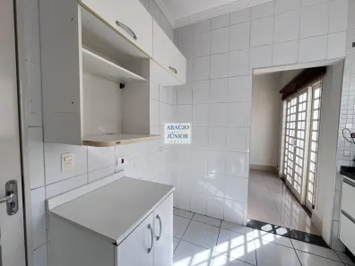 Casa com 3 Quartos à venda, 108m² no Cariobinha, Americana