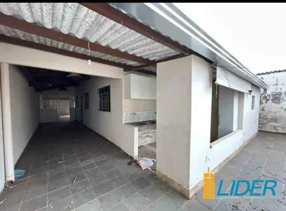 Casa com 5 Quartos à venda, 185m² no Laranjeiras, Uberlândia