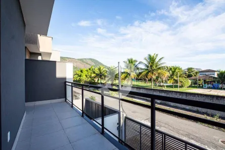 Casa de Condomínio com 3 Quartos à venda, 150m² no Itaipu, Niterói