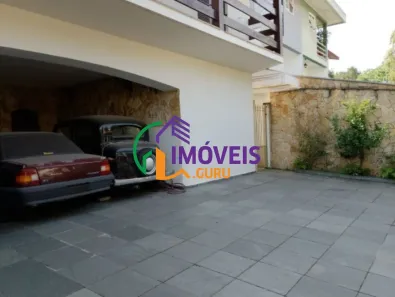 Casa com 3 Quartos para alugar, 252m² no Jardim Londrina, São Paulo