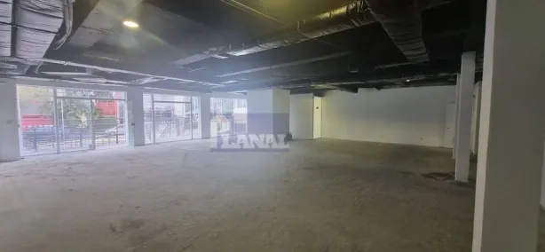 Prédio Comercial para alugar, 712m² no Planalto Paulista, São Paulo