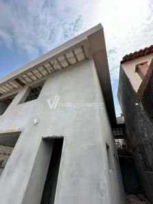 Sobrado com 3 Quartos à venda, 210m² no Vila Nogueira, Campinas