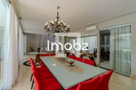 Casa com 5 Quartos à venda, 700m² no Jardim Leonor, São Paulo