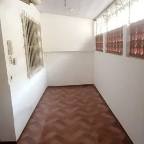 Casa com 2 Quartos à venda, 40m² no Santa Rosa, Niterói