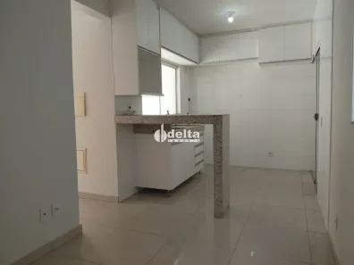Casa de Condomínio com 3 Quartos à venda, 100m² no Martins, Uberlândia