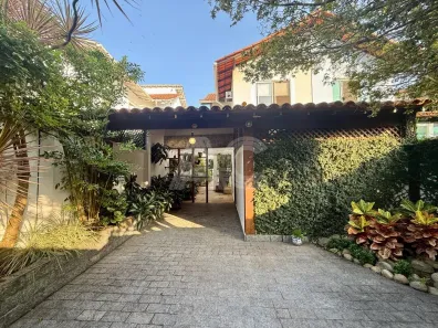 Casa de Condomínio com 4 Quartos à venda, 250m² no Barra da Tijuca, Rio de Janeiro