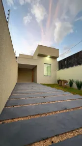 Casa com 2 Quartos para alugar, 86m² no Campos Elísios, Anápolis