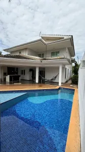 Casa de Condomínio com 4 Quartos à venda, 360m² no Jardim Florença, Goiânia