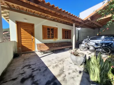 Casa de Condomínio com 3 Quartos à venda, 380m² no Barra do Imbuí, Teresópolis