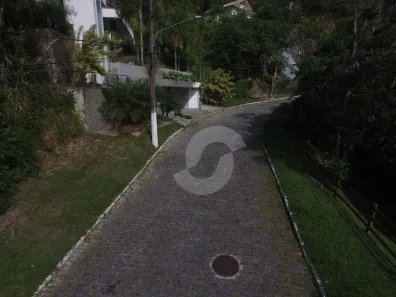 Lote/Terreno à venda, 800m² no Piratininga, Niterói