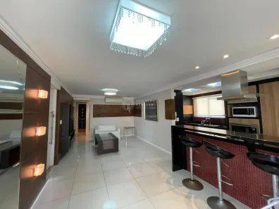 Apartamento com 3 Quartos para alugar, 90m² no Centro, Balneário Camboriú