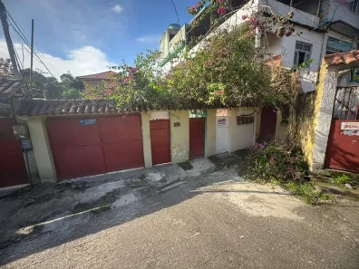 Casa com 2 Quartos para alugar, 114m² no Rio do Ouro, São Gonçalo