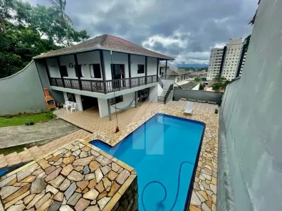 Casa com 3 Quartos à venda, 350m² no Velha Central, Blumenau