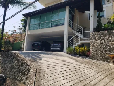 Casa de Condomínio com 4 Quartos à venda, 552m² no Piratininga, Niterói
