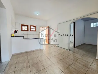 Casa com 2 Quartos para alugar, 100m² no Jardim Santo Antoninho, São Paulo