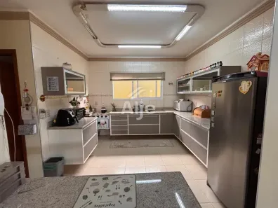 Casa de Condomínio com 4 Quartos à venda, 450m² no Jardim Alvorada, Marília