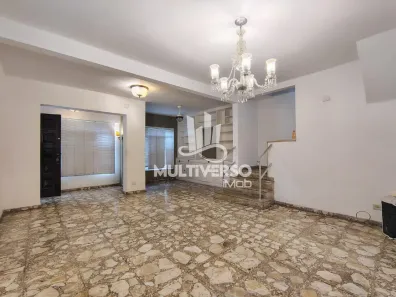 Casa com 4 Quartos à venda, 250m² no Embaré, Santos