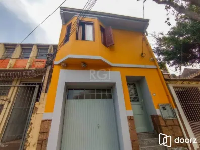 Sobrado com 3 Quartos à venda, 180m² no São Geraldo, Porto Alegre
