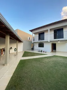 Casa com 4 Quartos à venda, 213m² no Sabará I, Londrina