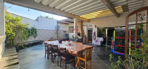 Sobrado com 5 Quartos à venda, 248m² no Jardim São Caetano, São Caetano do Sul