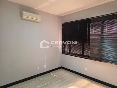 Sala Comercial para alugar, 30m² no Jardim Satélite, São José dos Campos