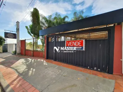Casa com 4 Quartos à venda, 200m² no Jardim Maria Izabel, Marília