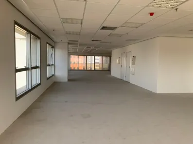 Sala Comercial para alugar, 214m² no Brooklin Paulista, São Paulo