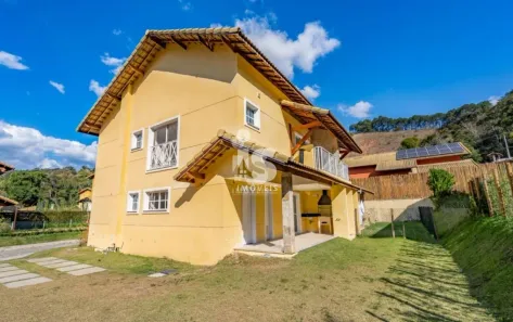 Casa de Condomínio com 4 Quartos à venda, 150m² no Itaipava, Petrópolis